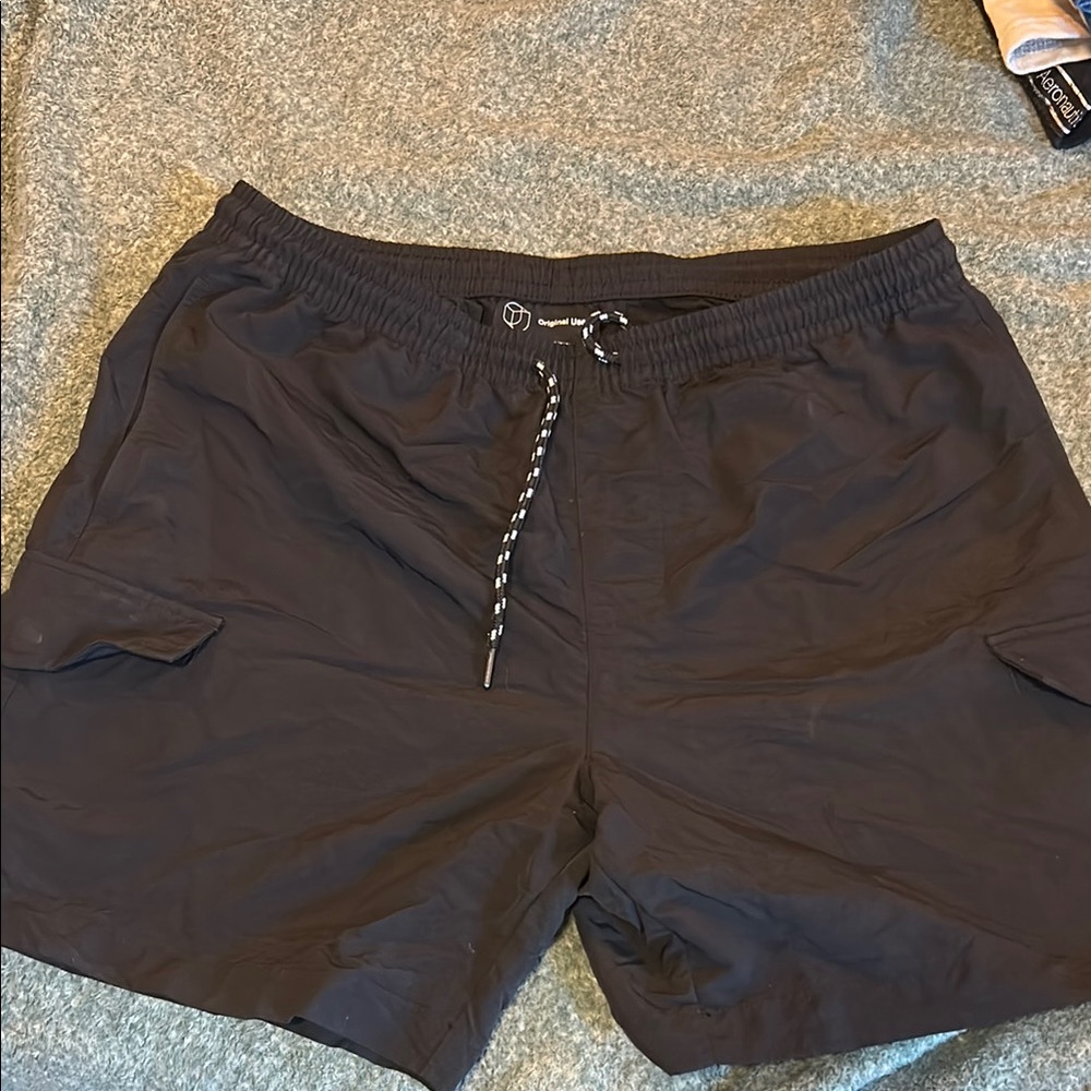 Men's Black Cargo Shorts